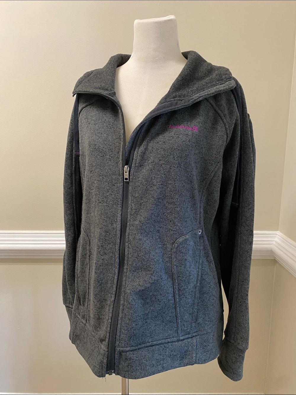 Avalanche Women's Dark Gray Full-Zip Fleece Jacket with Purple Logo